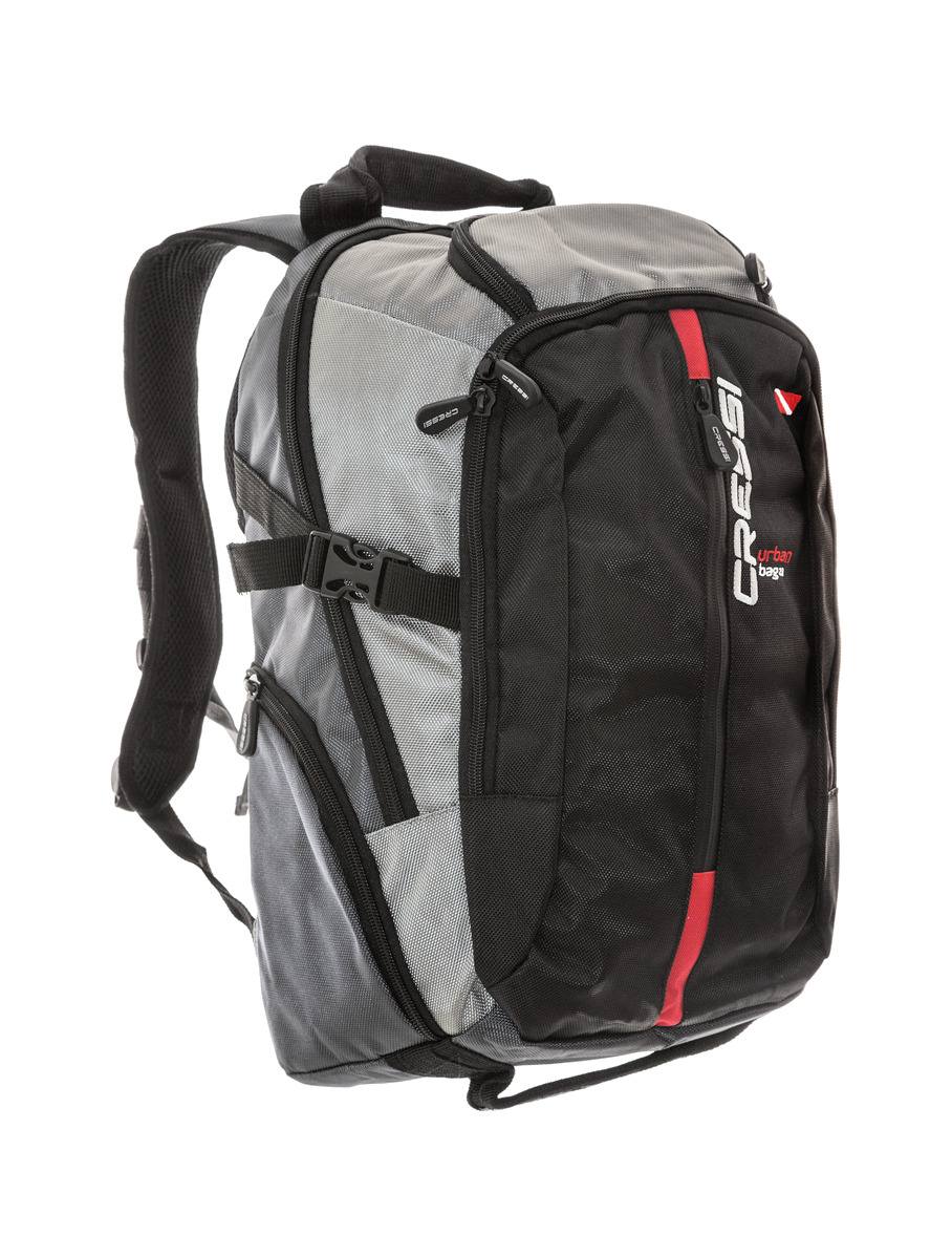 mochila urbana cressi para antes y después del buceo